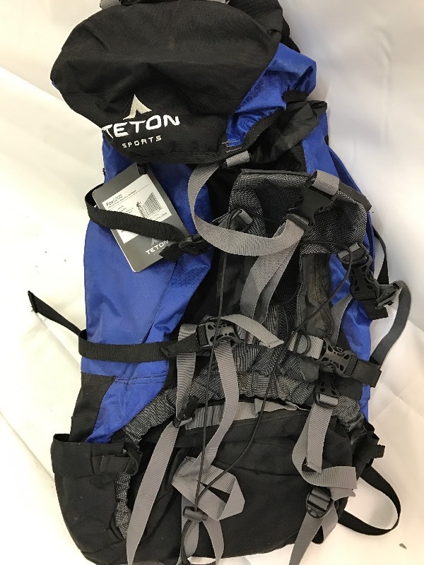 teton sports fox 5200 backpack