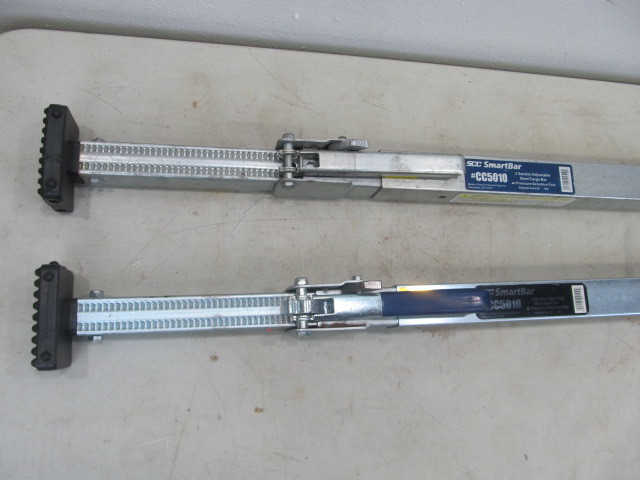lot 18 image: Pair of SCC #CC5010 Smart Bar Cargo Load Lock Bars