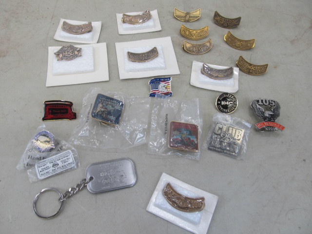 lot 32 image: Lot of Harley-Davidson Event Pins