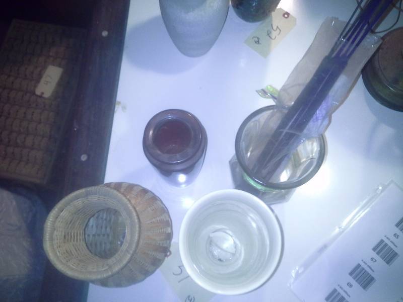 Vases(4)