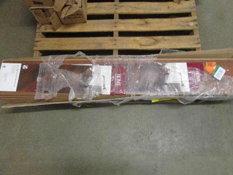 lot of glueless laminate flooring ...
