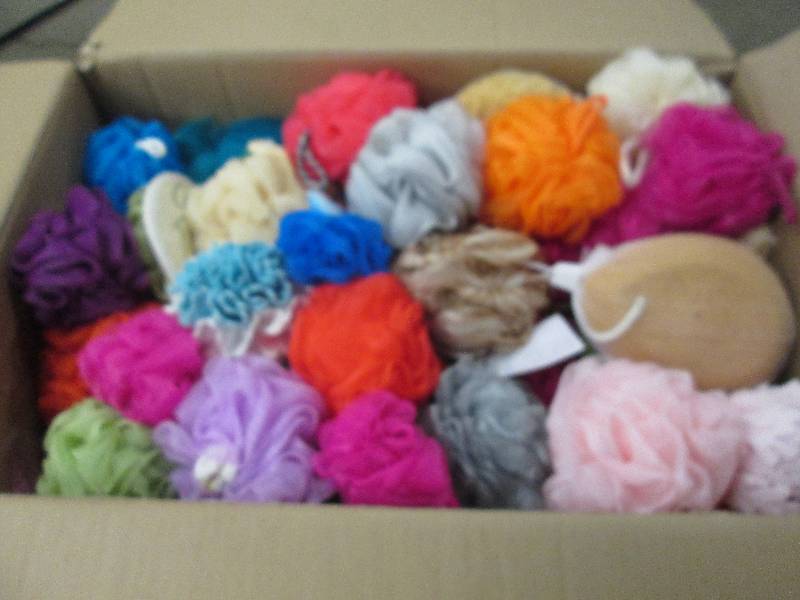box of bath scrubbys all new ...