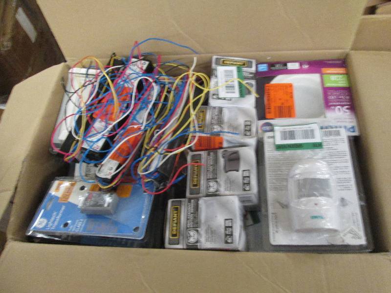 lot of wireless and wired doorbells...