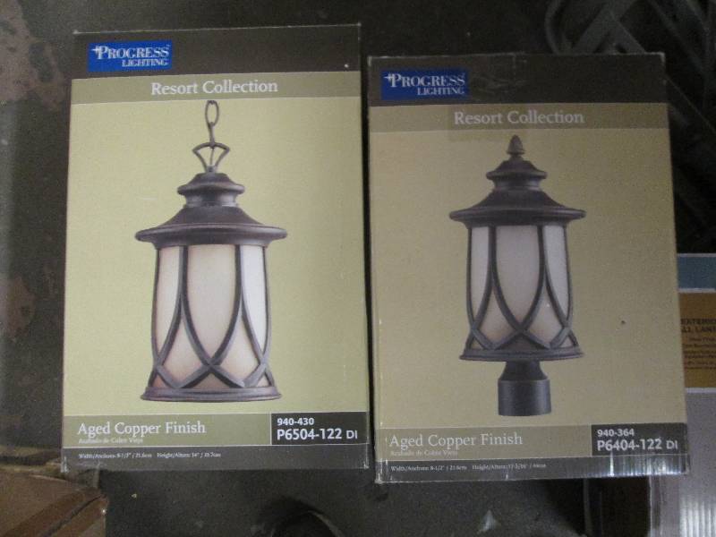 3 exterior lights, 2 progress light...