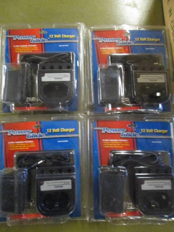 lot 28 image: 4 new power glide 12 volt battery c...