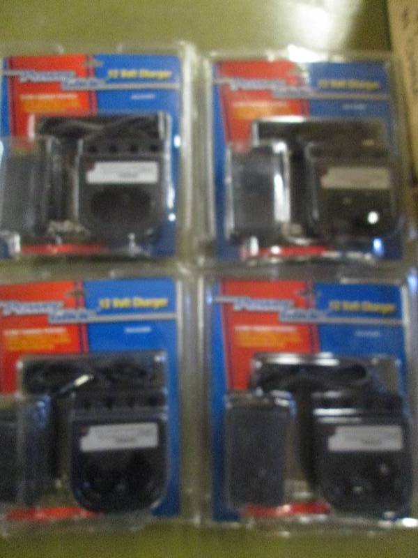 lot 35 image: 4 new power glide 12 volt battery c...