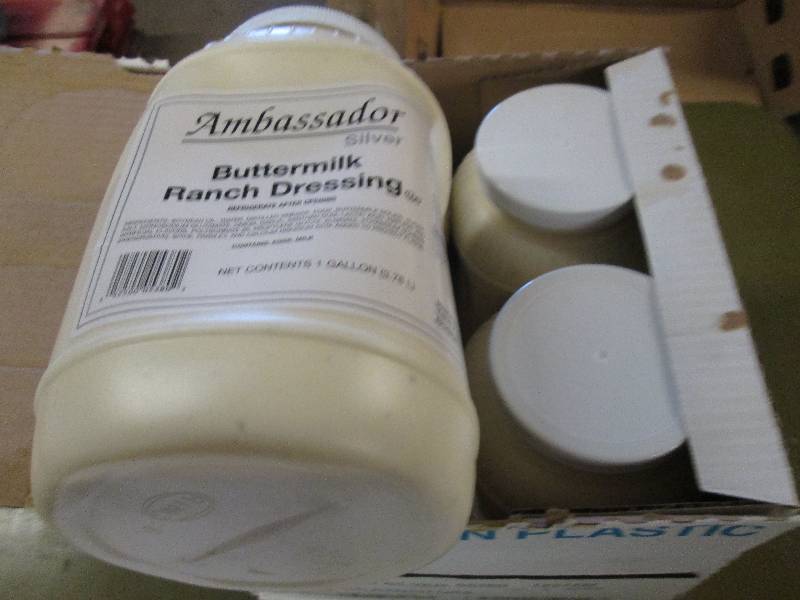 lot 118 image: 1 case of 41 gallon ambassador sil...