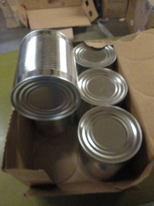 lot 202 image: 1 case of 6#10 cans of cocktail su...