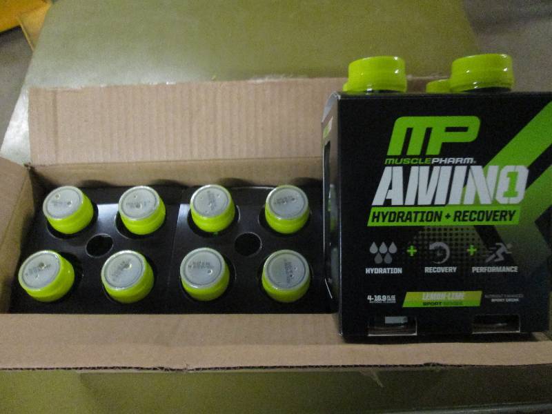 lot 234 image: 1 case of 12 16.9floz bottles of M...