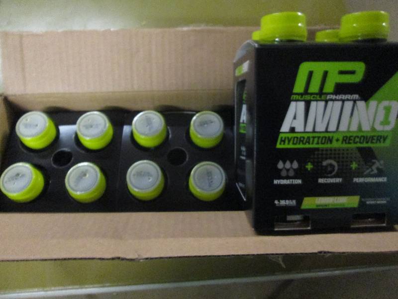 lot 250 image: 1 case of 12 16.9floz bottles of M...