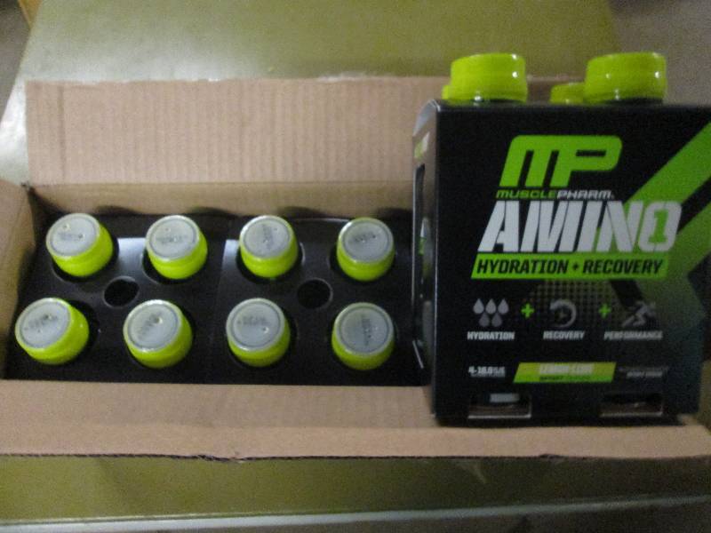 lot 270 image: 1 case of 12 16.9floz bottles of M...