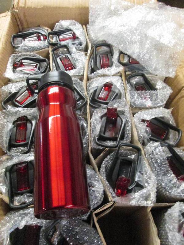 lot 392 image: 24 red 25oz metal bottle with flip ...