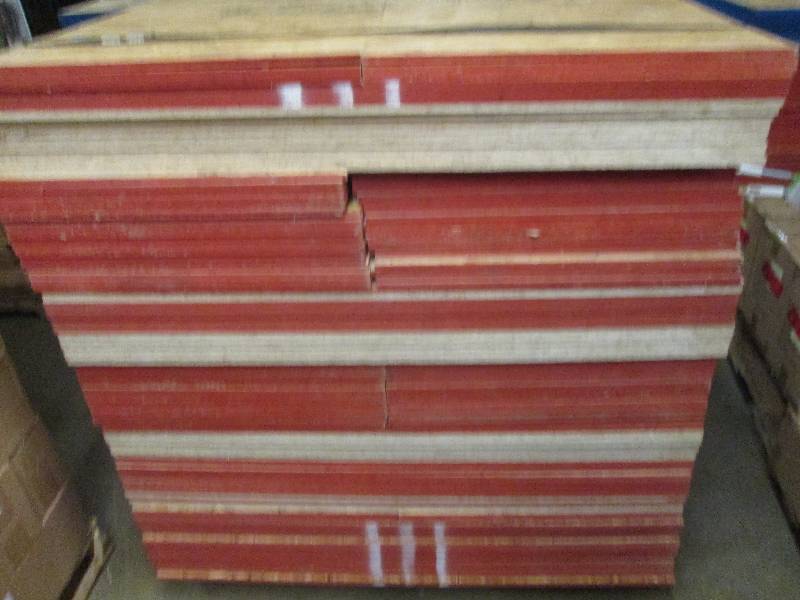 lot 421 image: 20 orange end 4 foot x 2-34 foot p...