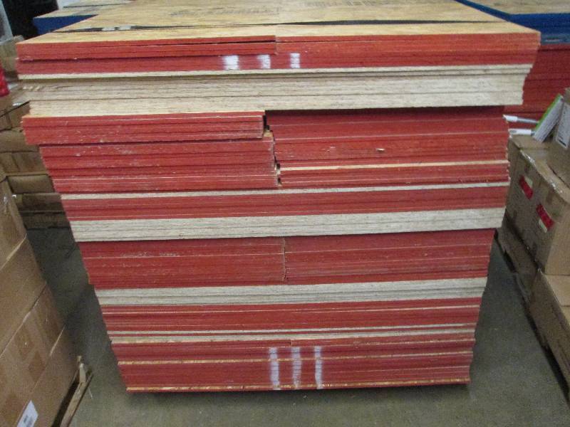lot 433 image: 20 orange end 4 foot x 2-34 foot p...