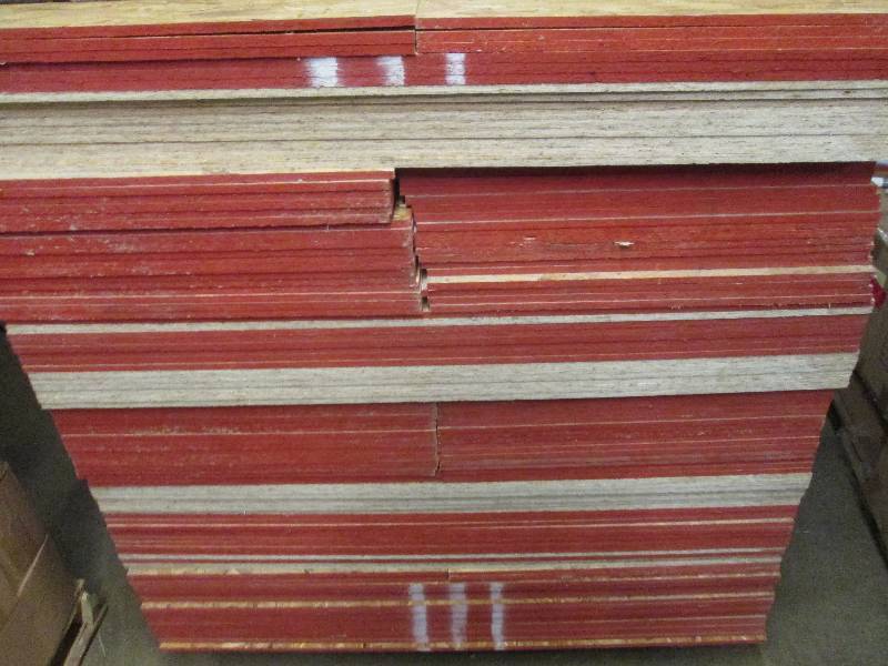 lot 434 image: 20 orange end 4 foot x 2-34 foot p...