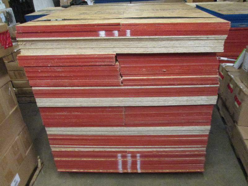 lot 448 image: 20 orange end 4 foot x 2-34 foot p...