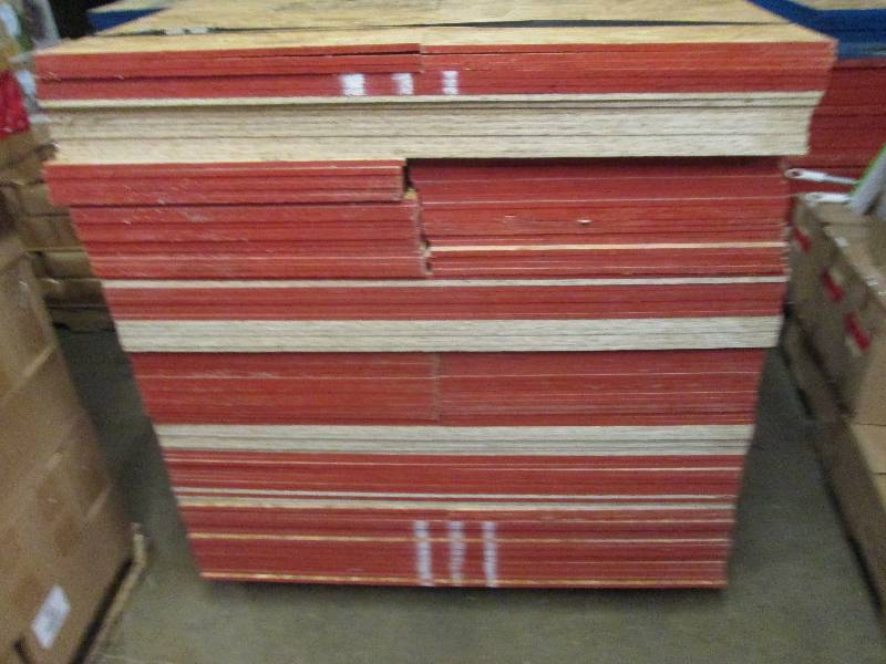 lot 449 image: 20 orange end 4 foot x 2-34 foot p...