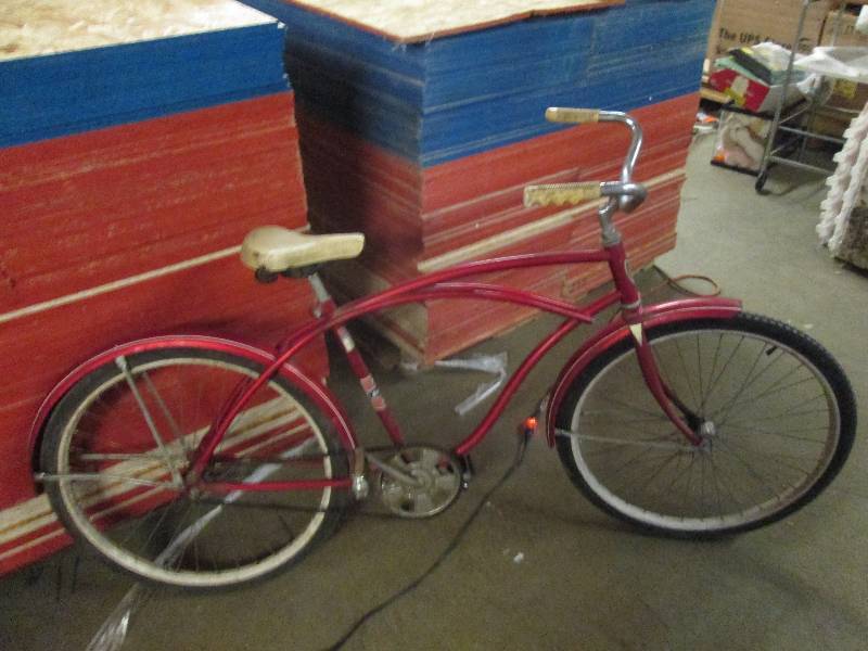 lot 468 image: vintage holiday bike...