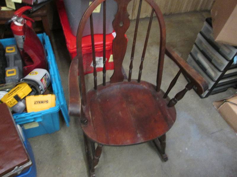 Wooden Ladies Rocker...