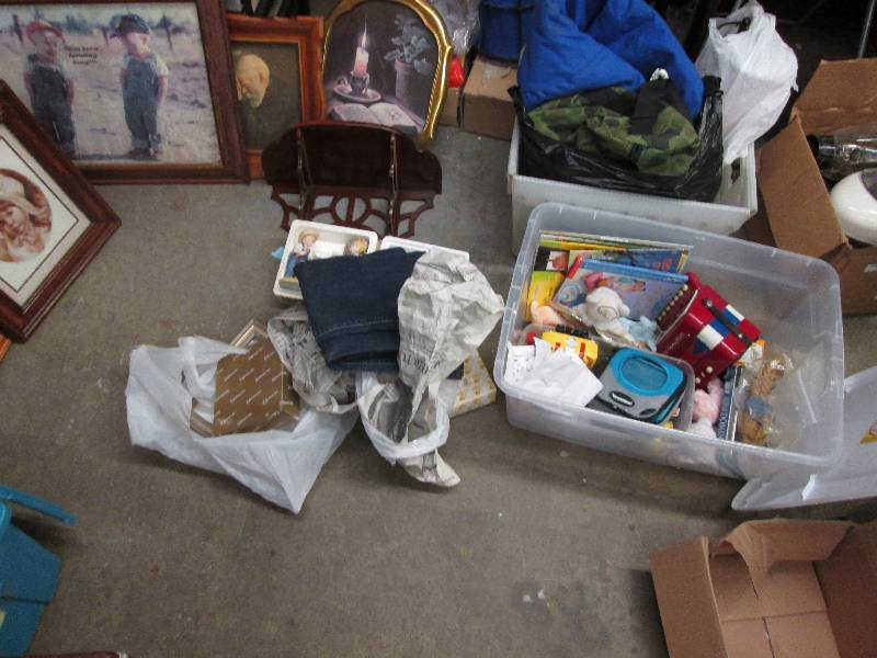 Extra Large Mixed Lot Wall Dcor,...