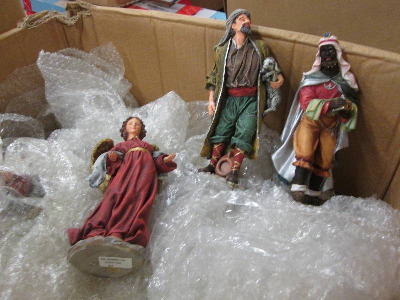 Lot of 3 Boxes Nativity Figures Wi...