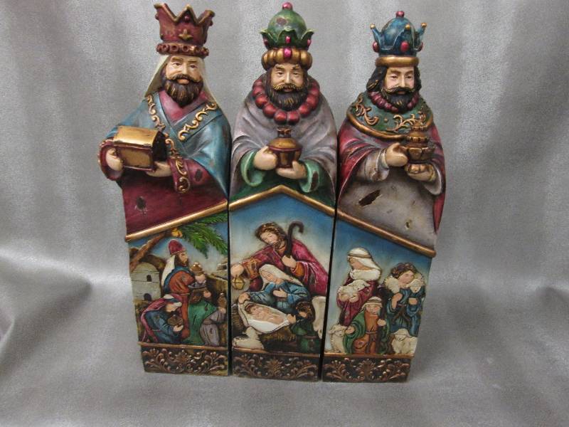 Lot of 5 3 Kings Nativity Set...