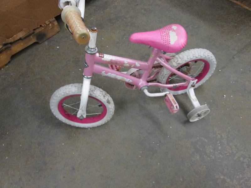 Lot of 2 Bicycles Huffy Pink 11 in...