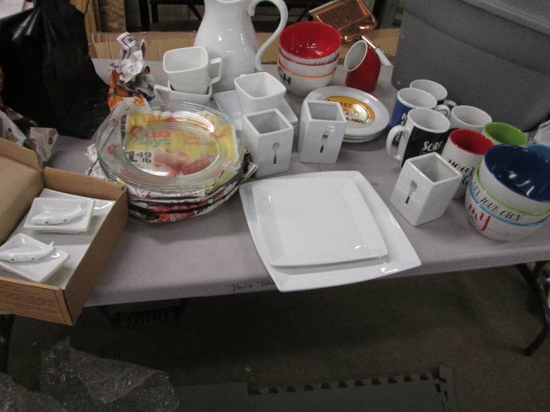 Large Lot of Assorted Dishes Sushi...