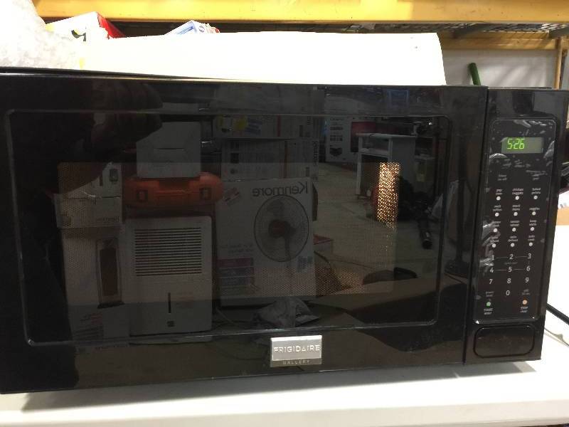 lot 12 image: Frigidaire Gallery 2.0 Cu. Ft. Built-In Microwave in like new condition