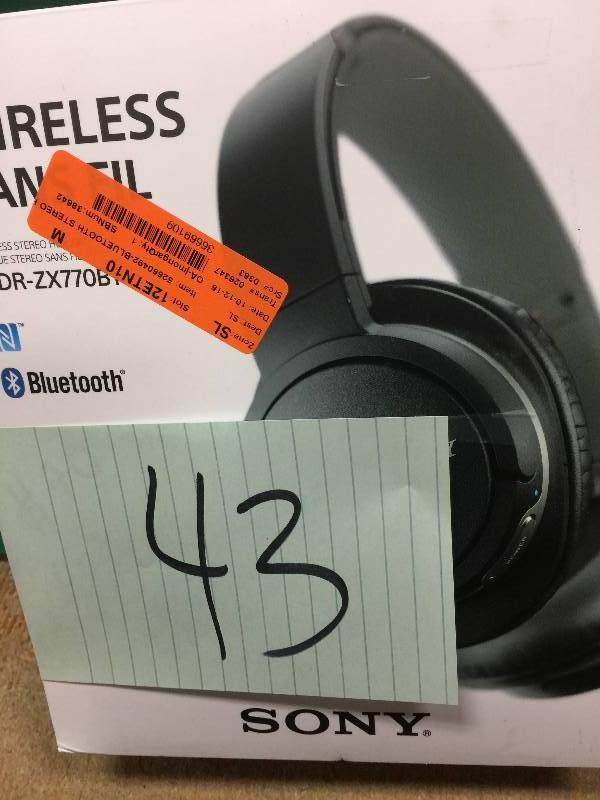 lot 43 image: ZX770BN Noise Cancelling Bluetooth Headphones open box never used
