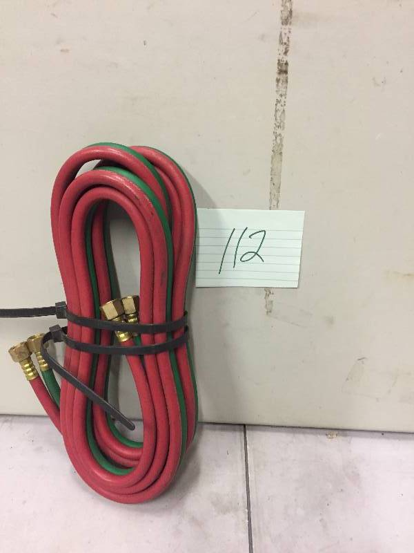lot 112 image: Twin Line Welding Hose