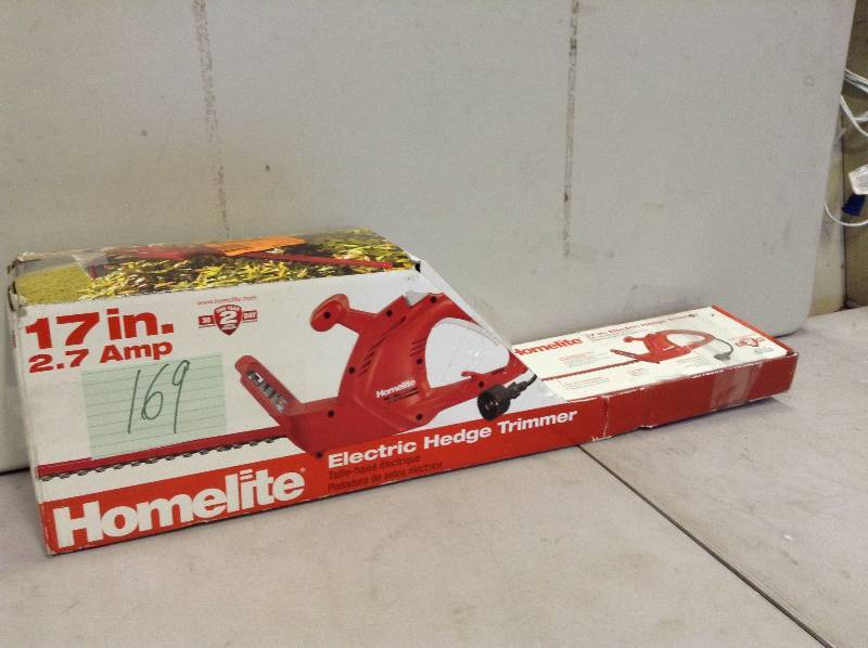 lot 169 image: Homelite 17 in. 2.7-Amp Electric Hedge Trimmer