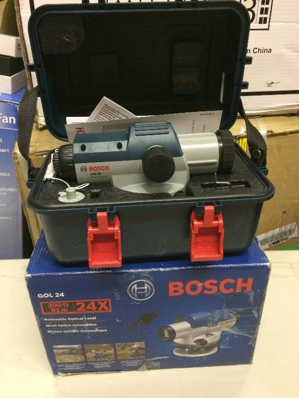 lot 71 image: Bosch 11.75 in. Automatic Optical Level Kit with 24x Magnification Power LensNever used