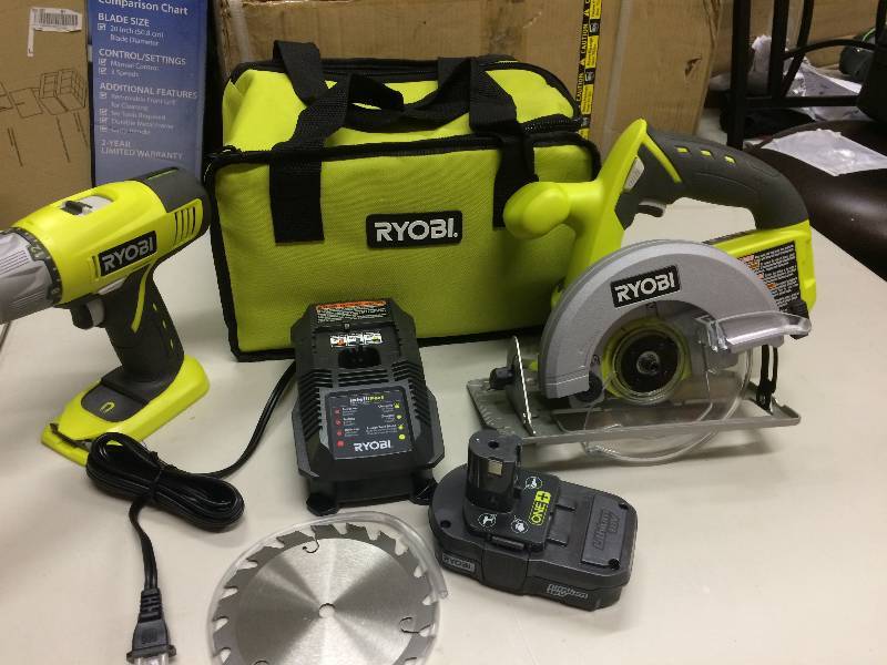 lot 103 image: Ryobi P825 18v Cordless Starter Combo Kit Power Tools
