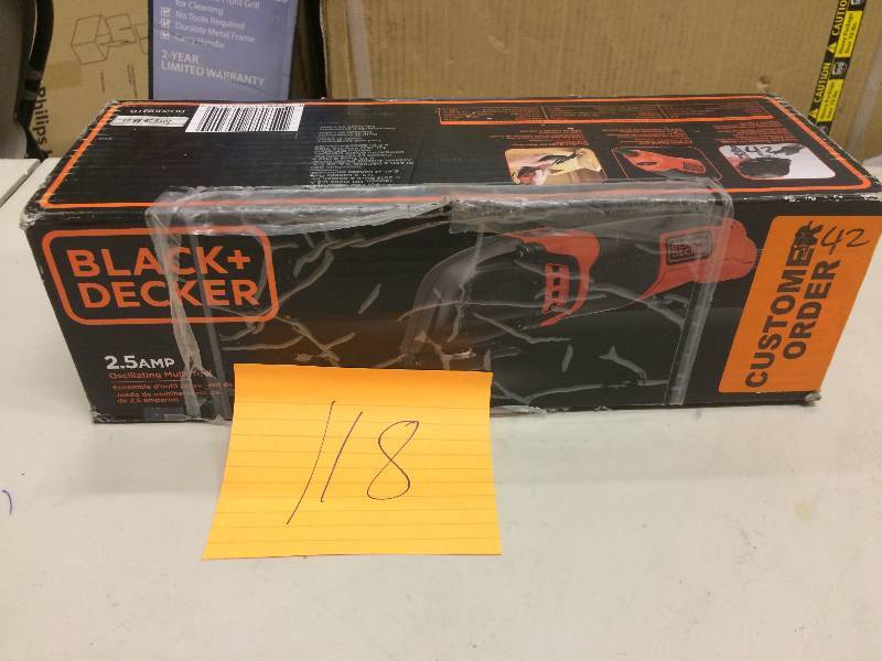 lot 118 image: Black and Decker 2.0-Amp Variable Speed Oscillating Multi-Tool not used