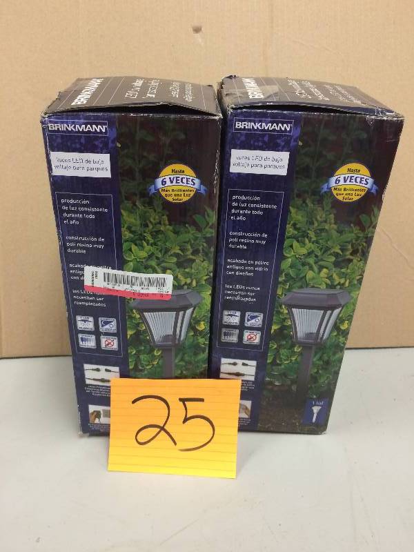 lot 25 image: Lot of 2 Brinkman LED Voltage landscape lights