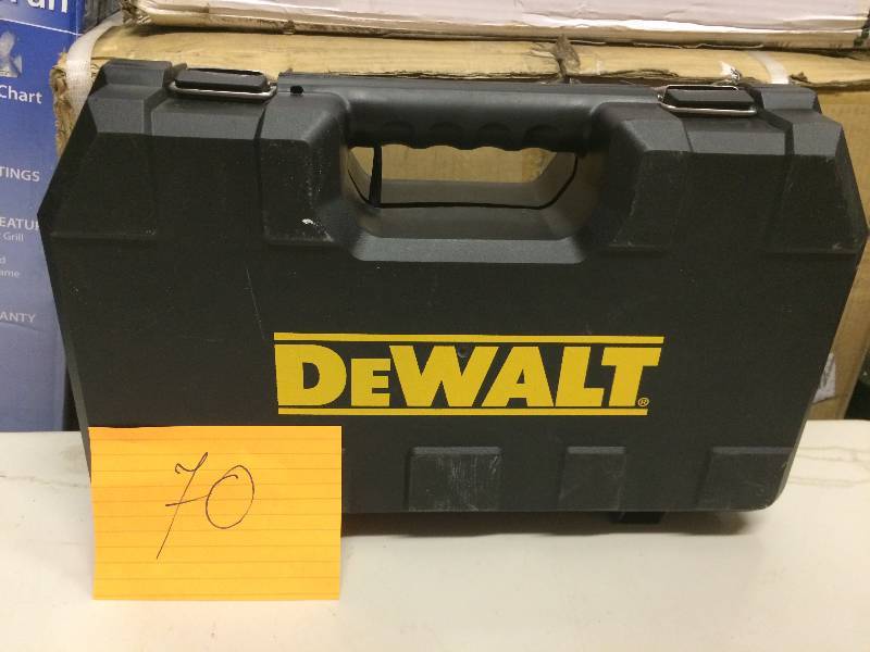 lot 70 image: Dewalt 20-Volt MAX Lithium-Ion 14 in. Cordless Impact Driver