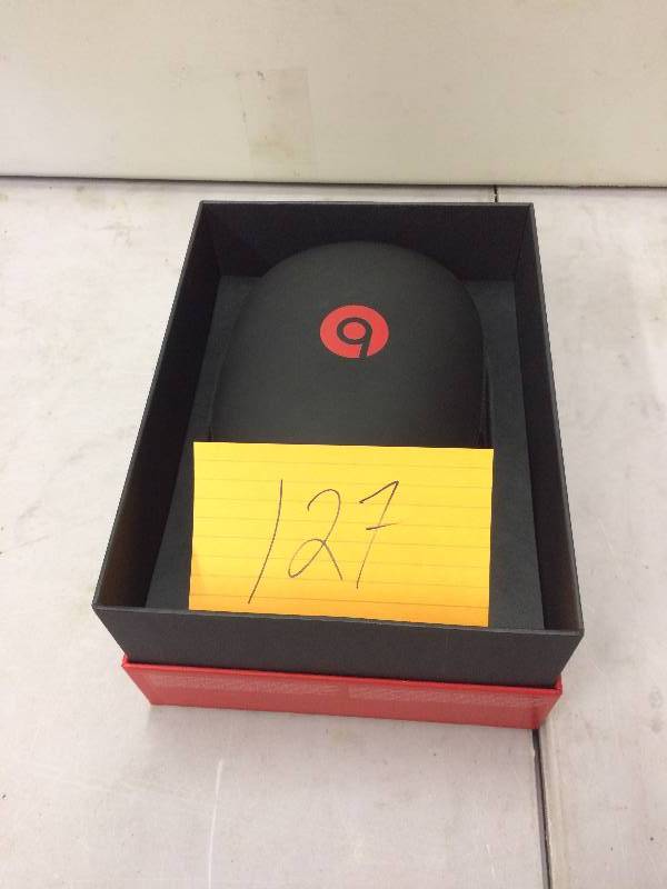lot 127 image: Beats Studio Headphones in like new condition