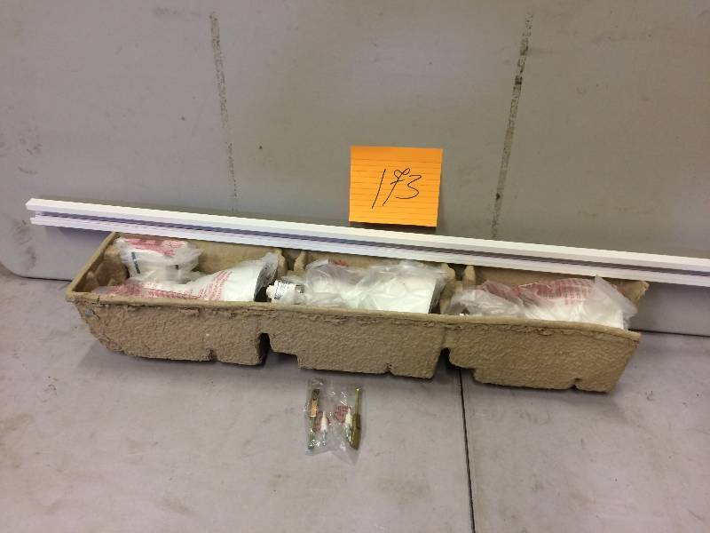 lot 173 image: Lithonia Lightning LED Track Kit