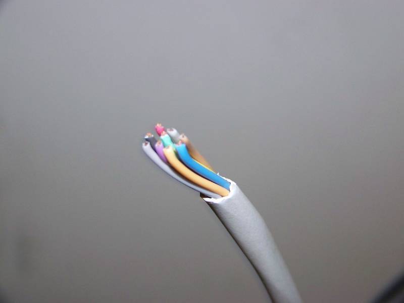 lot 48 image: (1000 Spool) West Penn Wire, 10 Conductor, 22 AWG, Stranded, Unshielded Plenum Cable