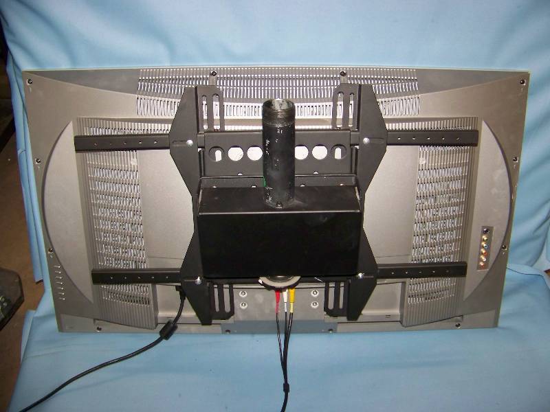 lot 9 image: 32, LG, Television  TV with Remote Control and Ceiling Mount