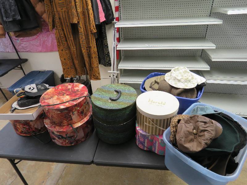 Hat lot