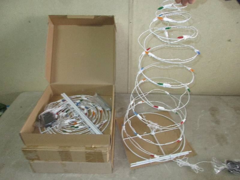 lot 66 image: 6 - 30 tall light up tree indooroutdoor