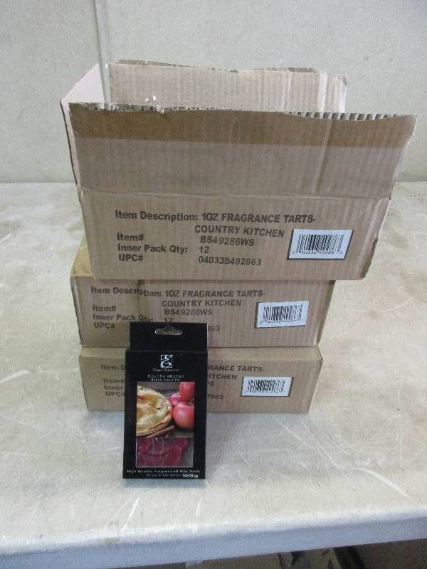 lot 67 image: 36 high quality fragrance wax melts and 2 wax pots
