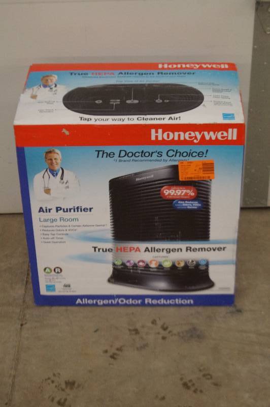 Honeywell 300 SQ  FT Air Purifier