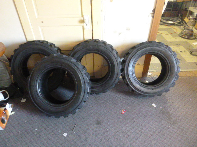 lot 2 image: 4 NEW Allied RBT Skidloader Tires