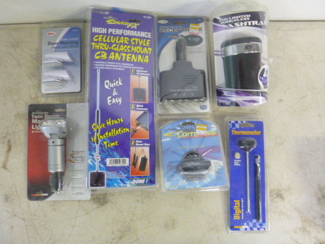 lot 81 image: Miscellaneous Auto Items
