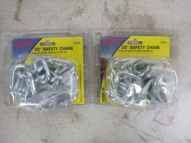 lot 90 image: 2 Valley Safety Chains