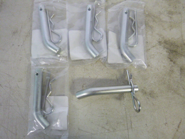 lot 96 image: 5 Valley Hitch Pins