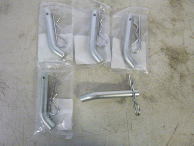 lot 97 image: 5 Valley Hitch Pins